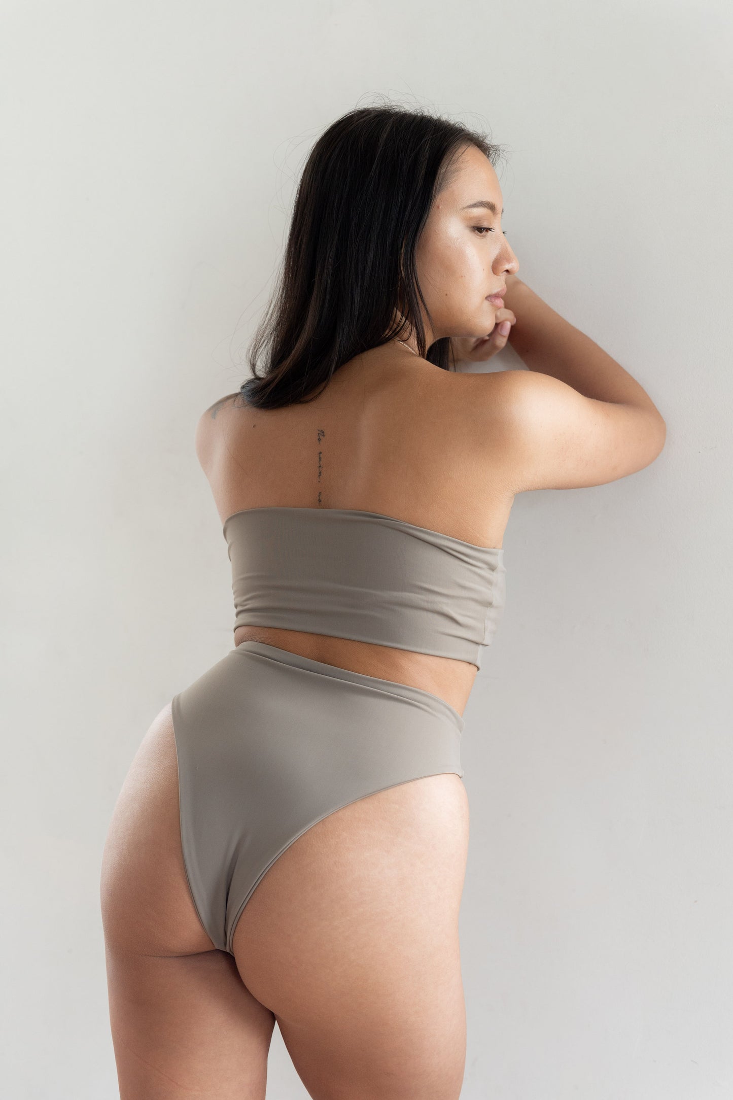 ASHER BOTTOM
